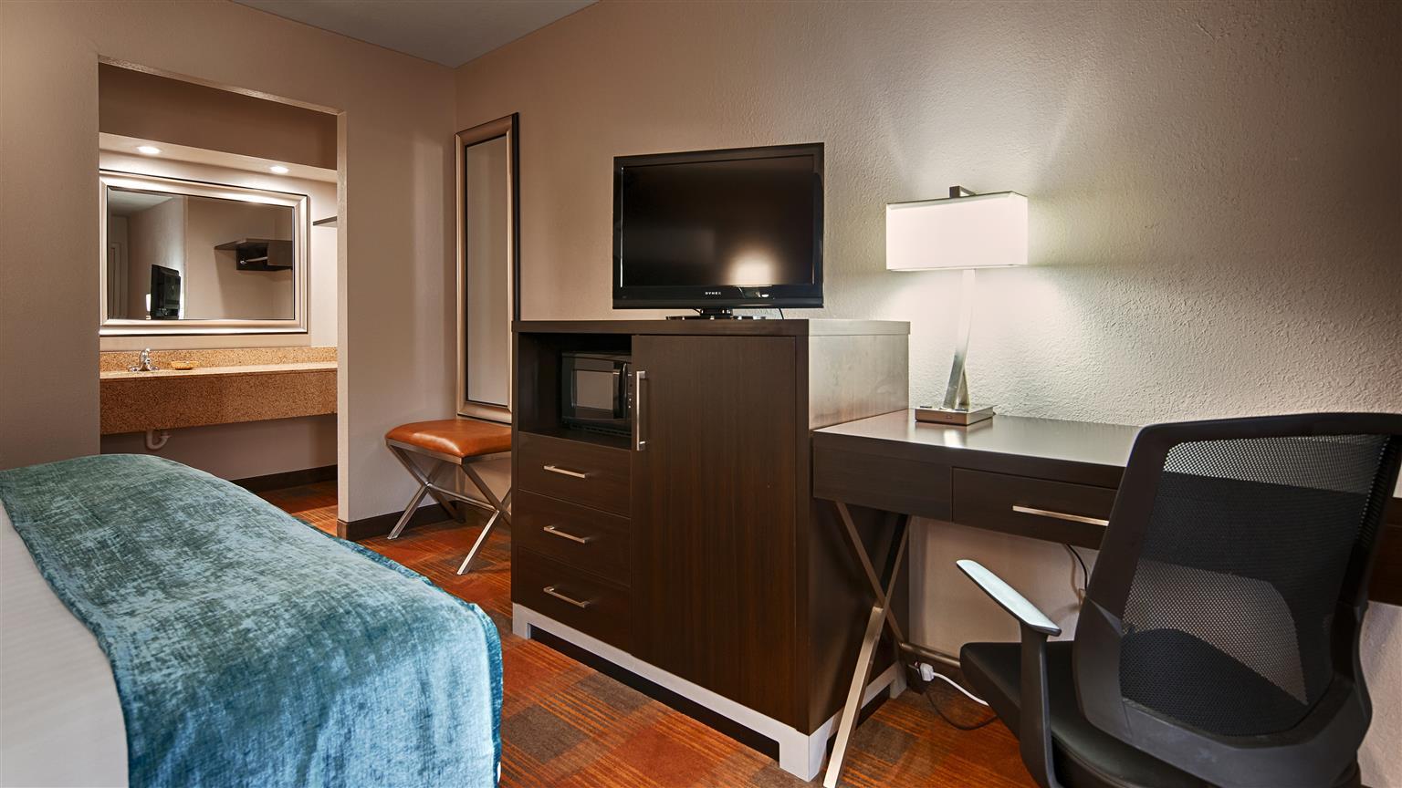 Quality And Hotel 2*