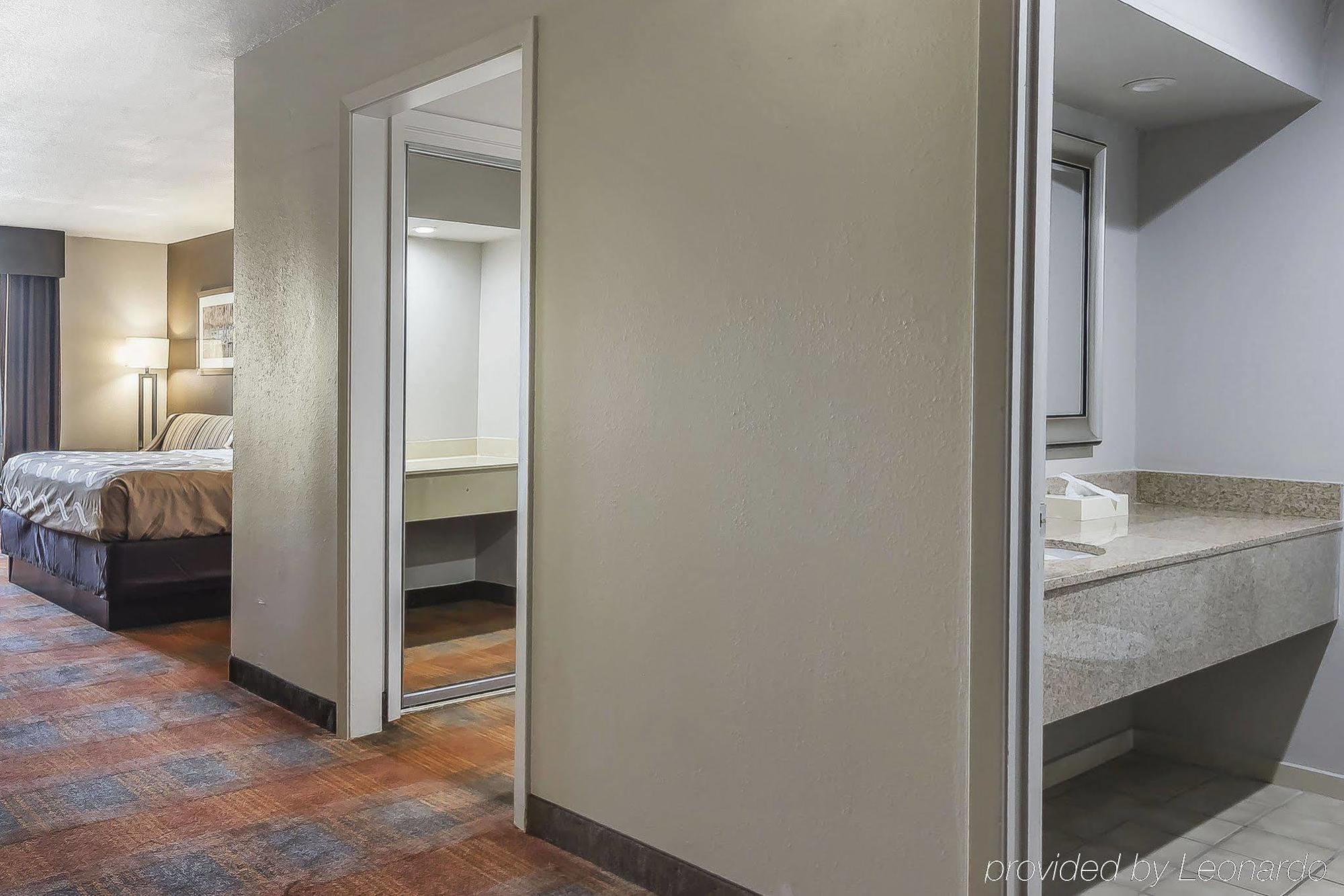 Hotel Quality And Stuttgart